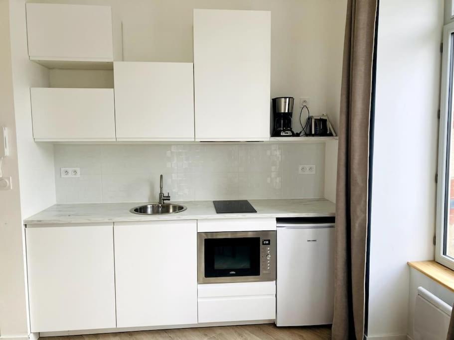 La Belle Consigne - Appartements Dinan Centre Gare Luaran gambar