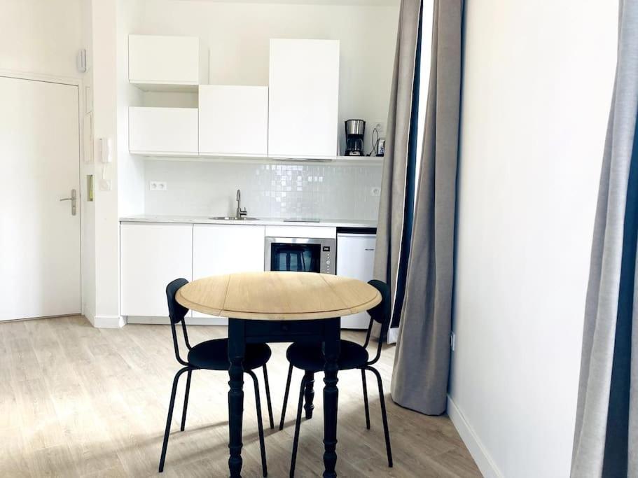 La Belle Consigne - Appartements Dinan Centre Gare Luaran gambar